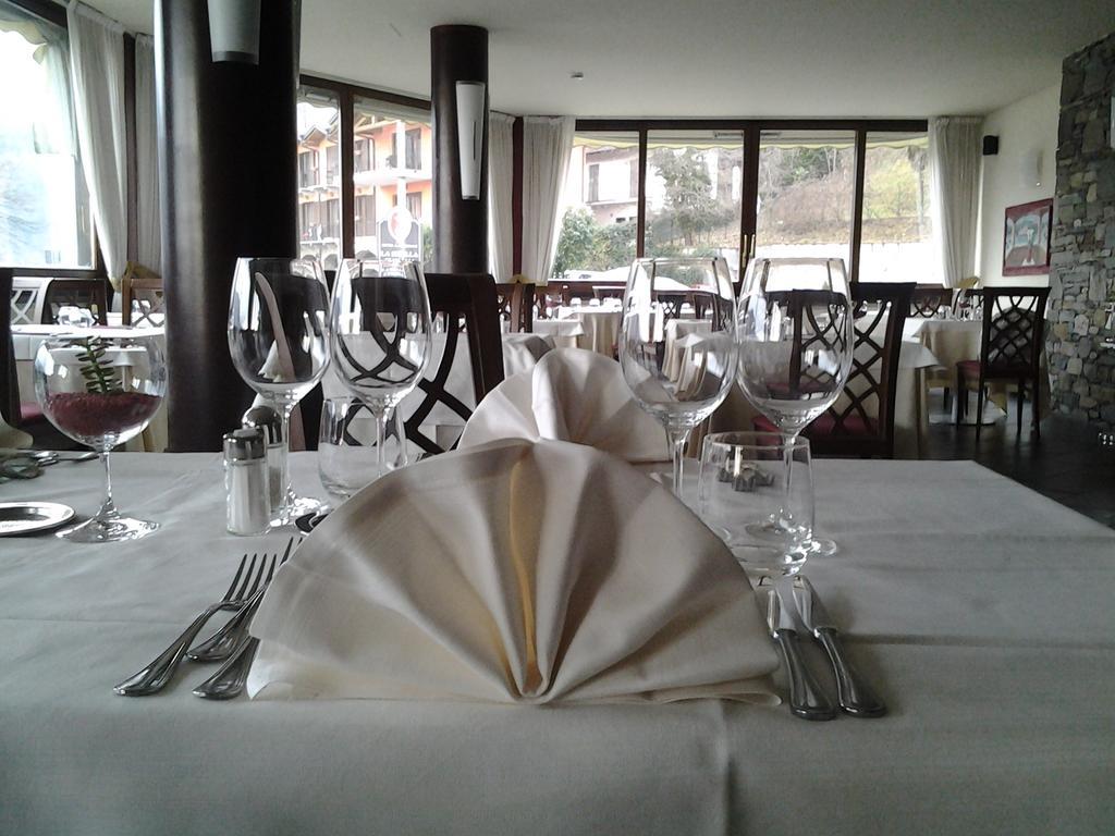 Hotel & Residence La Sibilla Cusiana Pettenasco Εξωτερικό φωτογραφία