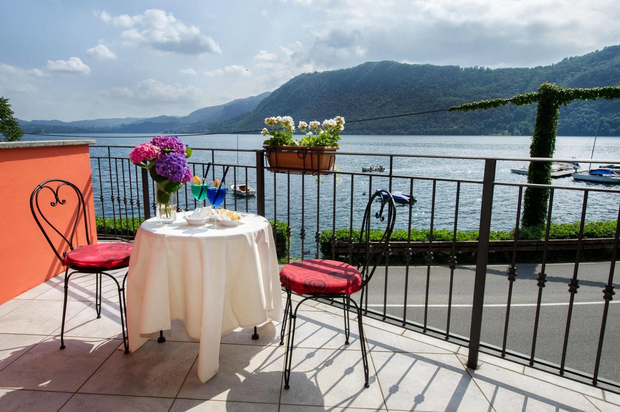 Hotel & Residence La Sibilla Cusiana Pettenasco Εξωτερικό φωτογραφία