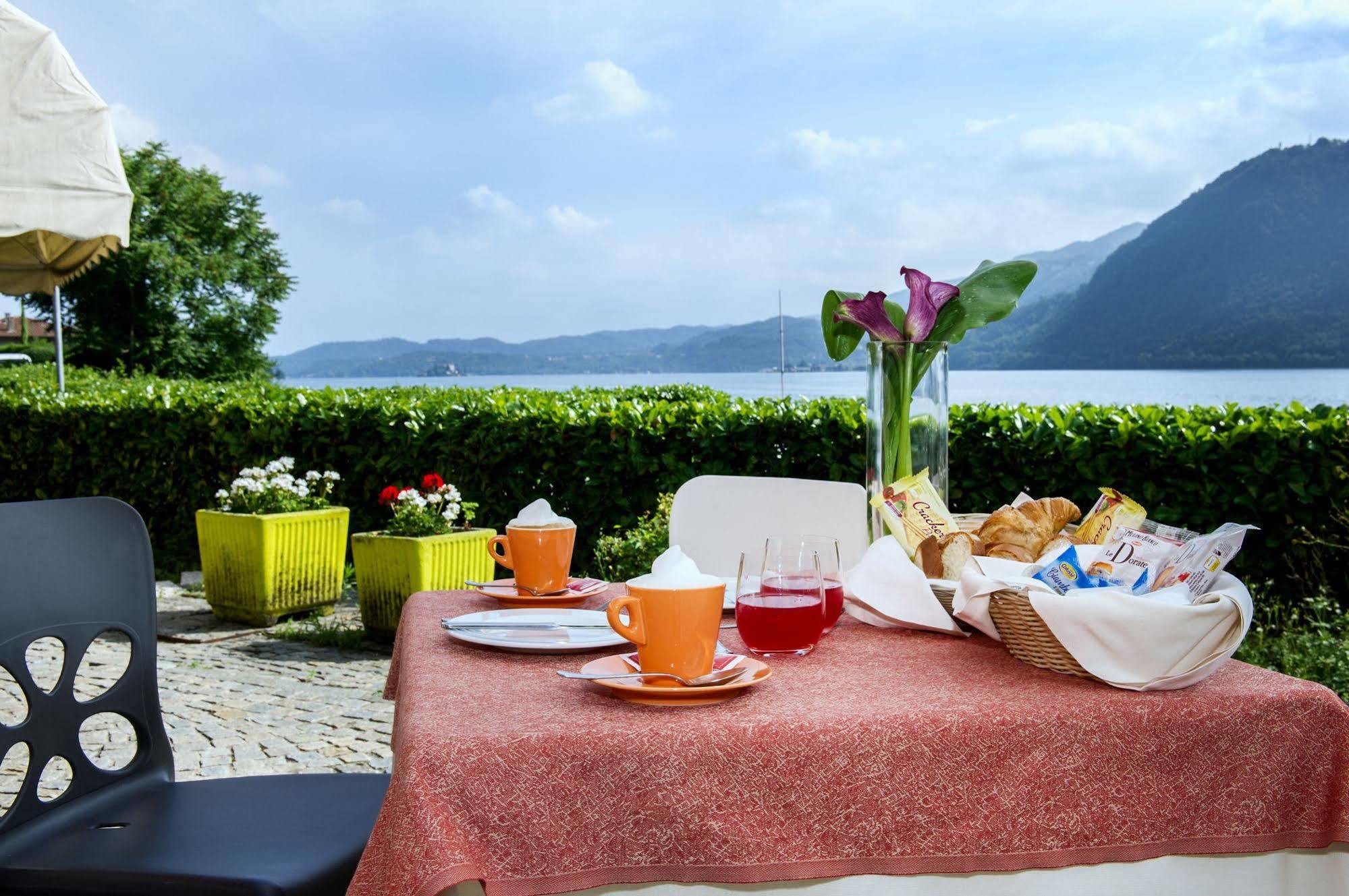 Hotel & Residence La Sibilla Cusiana Pettenasco Εξωτερικό φωτογραφία
