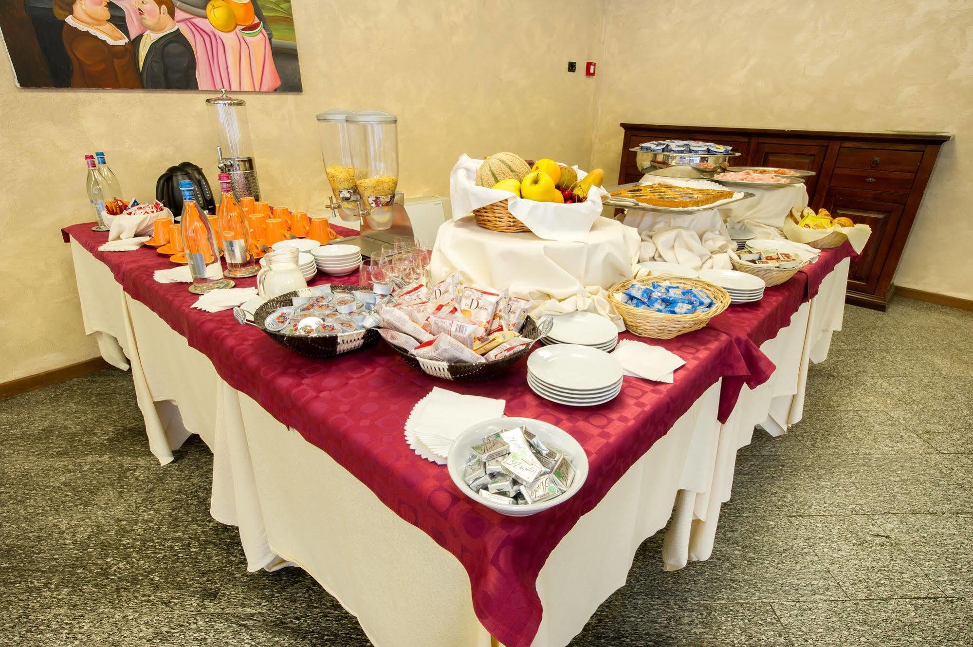 Hotel & Residence La Sibilla Cusiana Pettenasco Εξωτερικό φωτογραφία